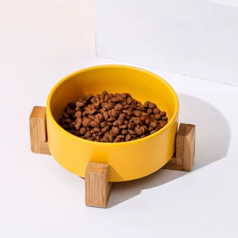 Ceramic bowl and stand